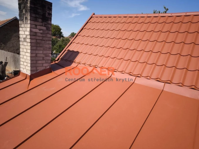 Roof Renovation in Třebíč – Metal Roof Tiles and Standing Seam Roofing